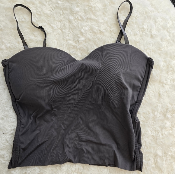 Tank top - Picture 1 of 2